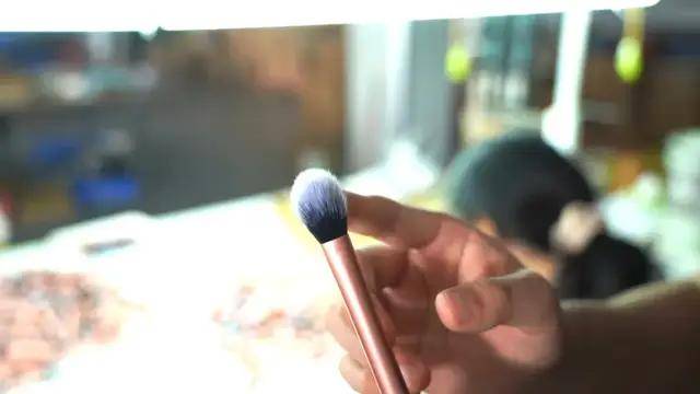 ：拼多多订单助力宝妈实现家门口就业梦冰球突破网站鹿邑小刷子“刷”出大产业(图3)